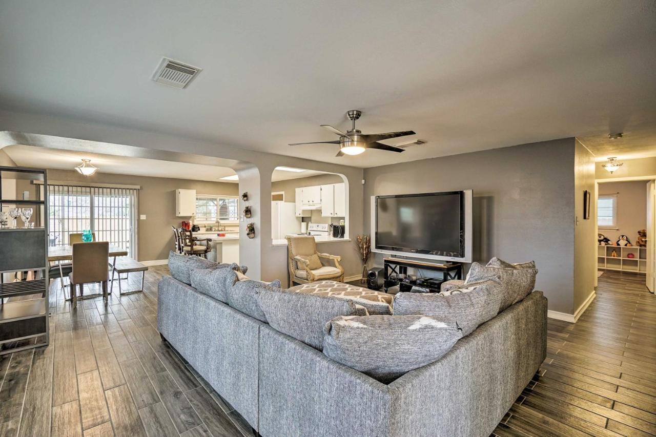 Dog-friendly Texas Retreat With Hot Tub, Patio And Bar Hébergement de vacances